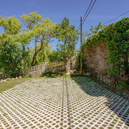 La Casina Blanca Villaviciosa (Asturias)